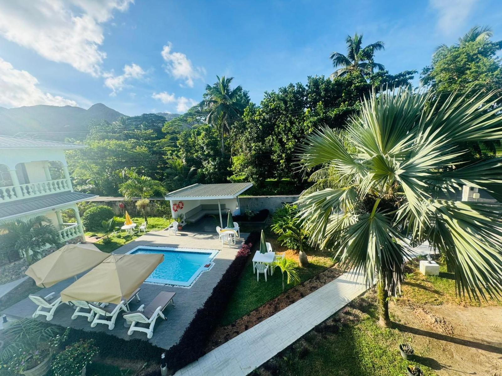 Green Palm Self Catering Anse aux Pins Esterno foto