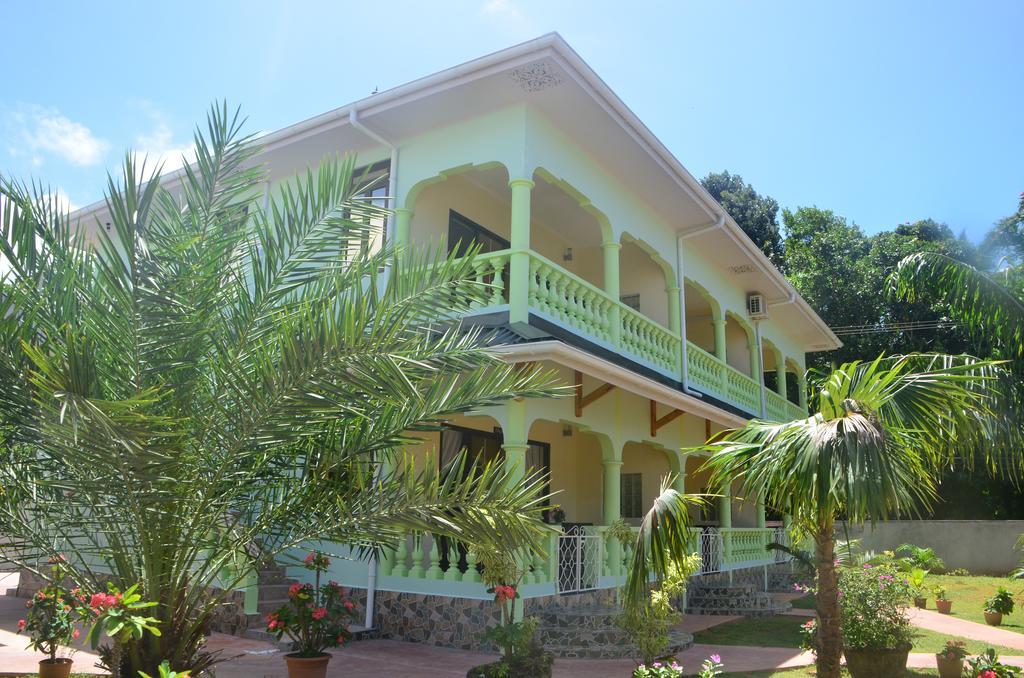 Green Palm Self Catering Anse aux Pins Esterno foto